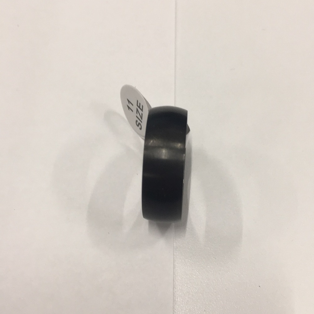 Men’s Black Titanium Ring Size 11 (8MM)